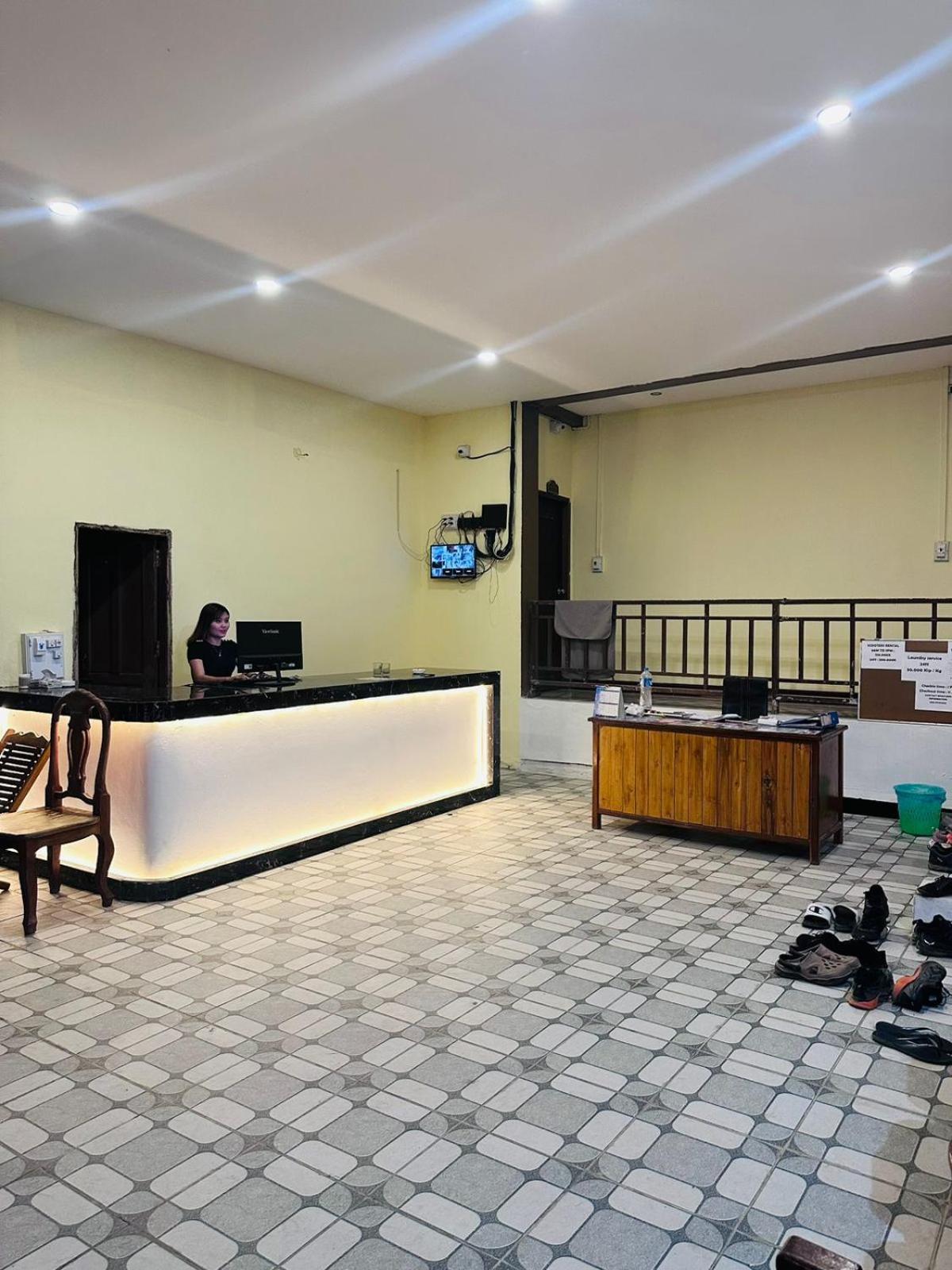 Vang Vieng Global Hostel Екстериор снимка